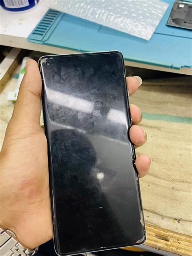 Green screen problem 🤧#OnePlus #OnePlusProblem #GreenScreenIssue #GreenLineIssue #OnePlusGreenLine #OnePlusGreenScreen #OnePlusUsers #TechProblem #TechBangla #BanglaTech #MobileIssue #SmartphoneProblem #TechTok #ViralVideo #FYP #ForYou #ForYouPage #Trending #TikTokBangladesh #BDTech