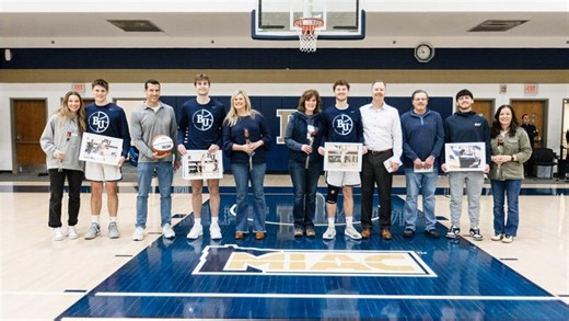 Royals Close 2025-26 Season With Victory Over Auggies - Bethel University Athletics
