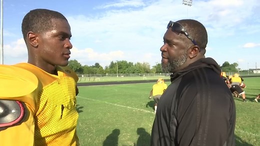 Fort Bend Marshall track and field 4x100 relay team No. 1 in the nation