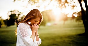 Fake News Study: Religious Fundamentalists Are More Likely to Believe