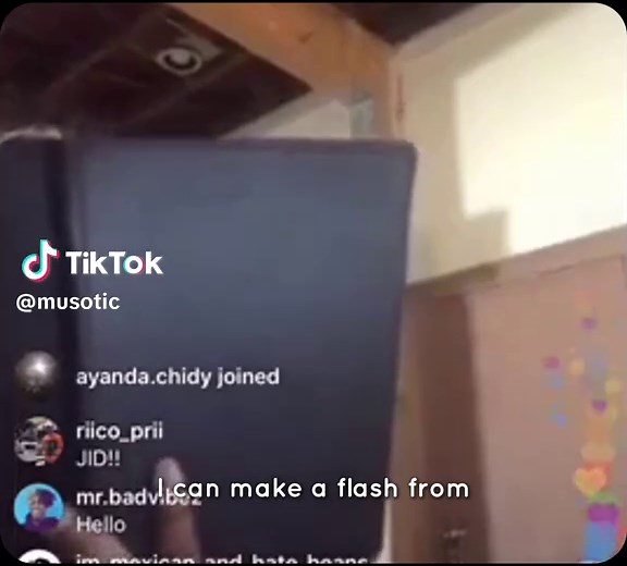 What do you think of JID’s rapping? Share what you think on the Musotic app #musicrecommendations #musicrecs #spotifyplaylist #JID