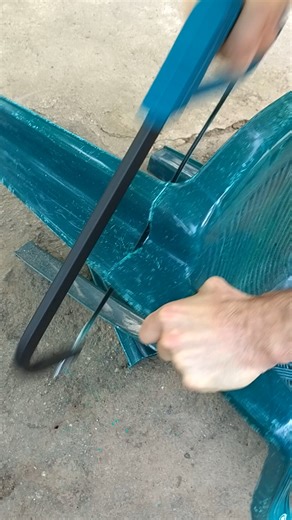 Simple Creative on Instagram: "How to Make a Cool Craft. A Great DIY Idea for Home #diy #tips #howto #tricks #lifehacks #homehacks #diycrafts"