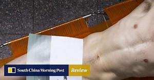 Review | Film review: High-Rise – Tom Hiddleston lives out social degradation in J.G. Ballard adaptation