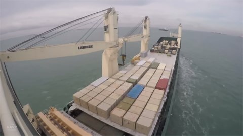 Watch how the US Navy plans to destroy Iranian sea mines