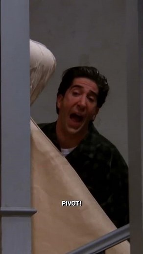 Ross’s PIVOT Scene Will Never Get Old 😂 | Friends Iconic Moments #Shorts
