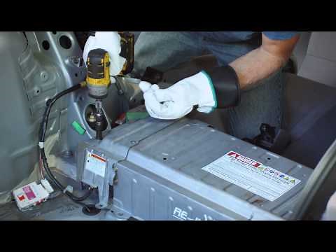 Toyota Prius Gen 2 hybrid battery installation