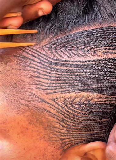 Wow! 🤩 (Artist: @baddestfingerhairline) #5StarGChallange #5Stars #5SrarG #Braids #TinyBraids
