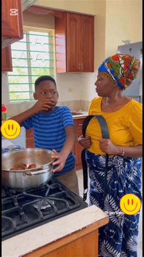 669K views · 10K reactions | Who never do this in childhood?? Say hi   #fblifestylelife #beginner #fblifestyle #comedy | Freshbeegh | Facebook