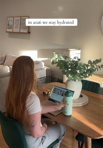 I need to know the science behind why a good quality water bottle increases my motivation to stay hydrated😅 UGC example for @BOTTLE BOTTLE Inc #ugccreator #ugcexample #hydration #health