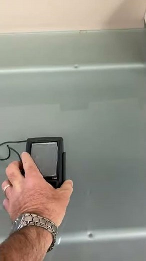 How to find the serial number on a Pax s300?