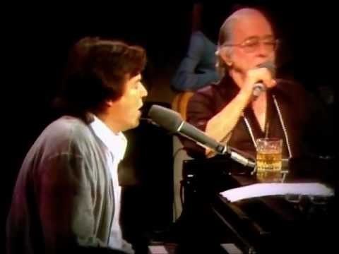 VINÍCIUS DE MORAES E TOM JOBIM ⋆ A FELICIDADE | ÁGUA DE BEBER (ao vivo)