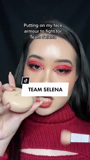 Makeup Application Techniques for Team Selena Fans