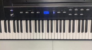 11K views · 821 reactions | Dame de beber | Fácil en piano  Síguenos en YouTube  https://youtube.com/@clasesdepianofacil3449 | Aprende Piano Con Jose Realpe. | Facebook