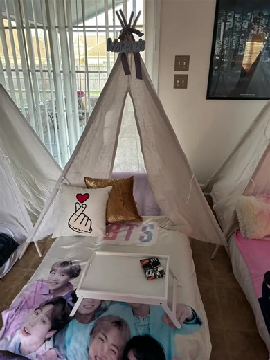 Luxury Sleepover!! #sweet16