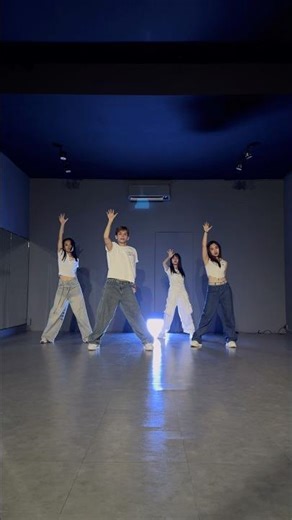 DALLA DALLA - ITZY | Dance cover by Ken Vo #bobodancestudio #kpop #danceclass #itzy #dalladalla