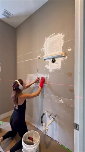 Installing Metro Borgo Soft Grey Matt… sleek, matte elegance for your walls! 🏠✨ #metrotiles #installation #howtotiktok #homereno #diyproject