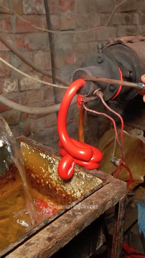 Smartest Workers on Instagram: "How to Manufacture Battery Terminal Insulators"