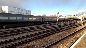 113 reactions | 43122 Dunster Castle and 43162 Caerhays Castle arrive at Bristol Temple Meads on Saturday 10th December 2022. 6233 Duchess of Sutherland is also seen which had just arrived with The Railway Touring Company's Bath and Bristol Christmas Markets railtour. | Henry's Adventures | Facebook
