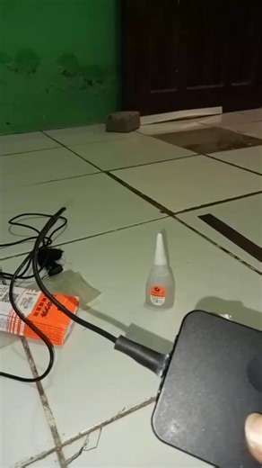 Cara Memperbaiki Charger Laptop yang Putus Nyambung