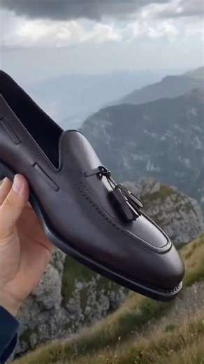 17K views · 210 reactions | Unparalleled Dapper Black Kiltie Loafer. Unleash the power of confidence and sophistication in every step, achieving a dapper look that leaves a lasting impression. #loafers #shoes #mensfashion #menswear #menstyle #fashion #style | hollo_men | Facebook