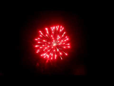 10 SHOT RED, WHITE, AND BLUE WHISTLING - Pyro Demon