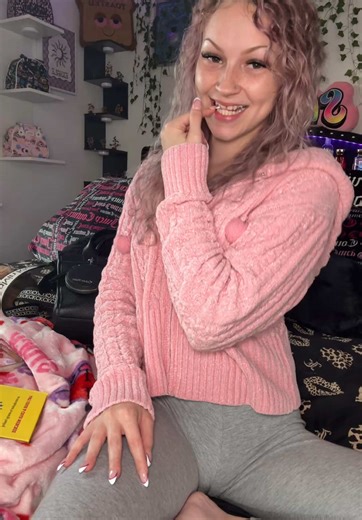 Flirting Tips: Reading Body Language