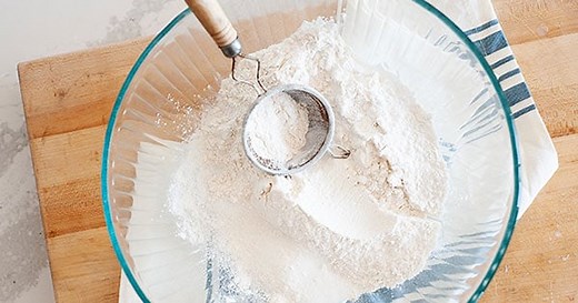 Almond Flour Substitute: What to Use & Avoid