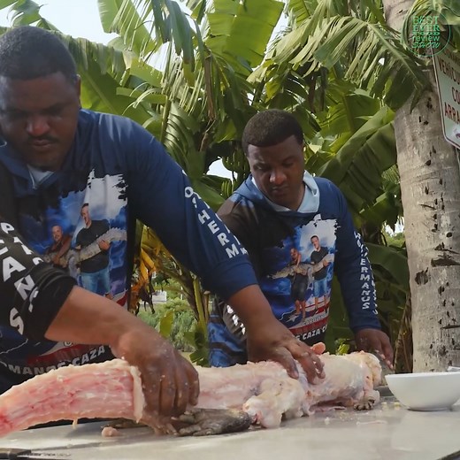 793K views · 12K reactions | Crocodile Lechon! Puerto Rico's Most Outrageous Food!   | Best Ever Food Review Show | Facebook