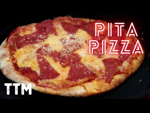 How to Make Pita Bread Crust Pizza ~ Easy Cooking