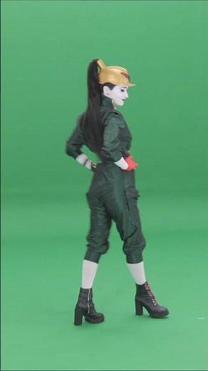 Gimme More Behind-The-Scenes