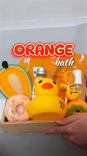 ORANGE bath routine ASMR 🧡🍊What color next? #asmr #bathtub #bathtime #asmrsoap #bathroomdesign