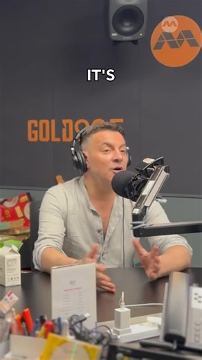 21 reactions | We got The Phantom of the Opera cast — Ben Forster, Grace Roberts, and Matt Leisy — to guess some Famous High Notes… and let’s just say, we found a clear winner!  Don’t miss the spectacular Phantom of the Opera musical, now playing at Sands Theatre, Marina Bay Sands, until 22 June!  Mediacorp is proud to be the Official Media Partner for The Phantom of the Opera. | Mediacorp GOLD 905 | Facebook