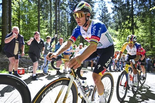 Remco Evenepoel, après sa 3e place sur Liège-Bastogne-Liège : « J'ai failli tomber en touchant le dérailleur de Paul Seixas »