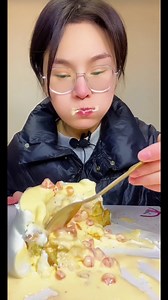 Delicious Whipped Cream Cake Asmr #asmr #asmrsounds #creamcake #moistcake #moistchocolatecake #whippedcreamcake #kawai #chocolate #chocolatecake #reelsvideo #reelsvideo #fbreels | Chi-Chi Asmr