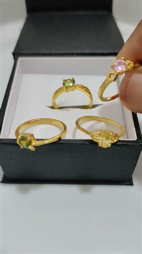 Beautiful Color stone Ladies Gold Rings