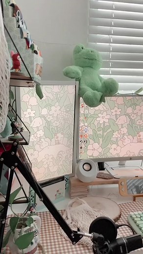 Cozy Gamer Twitch Streamer Setup | Dailyalissa