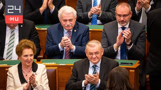 Bár egyéniben kikapott, újraválasztotta Lezsák Sándort az egyesülete | 24.hu