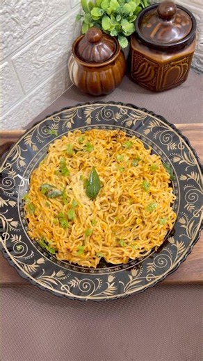 Cheese Garlic Maggi Recipe #maggi #recipe #shorts #youtubeshorts