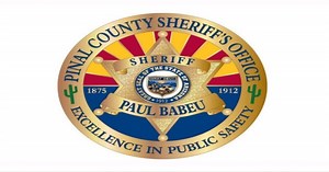 Man crashes hang gliding near Maricopa