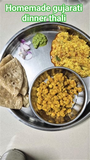 Homemade Gujarati Thali for Dinner | Traditional Gujarati Food #Shorts
