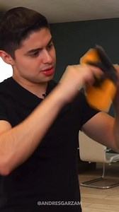 Andrés Garza on Instagram: "¿Como hacer un presupuesto mensual? 👁️ Aquí te dejo una breve guia 👇🏻 1) Organiza tus Ingresos 💰 - ¿Cuanto percibes cada mes? (Dijo y aproximado variables) 2) Crea una meta de ahorro / Inversión 📈 - ¿Cuanto quieres ahorrar / invertir por mes? (Mínimo un 10%) 3) Formula tus gastos mensuales 💸 - ¿En que se te va el dinero cada mes? (Enlístalos por completo) De esta manera, tu presupuesto debe tener un resultado final de POSITIVO o CERO, ya que significa que dentro