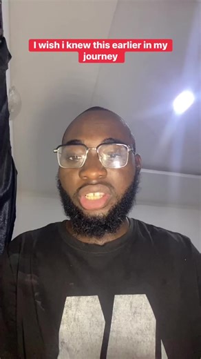 If your React app keeps refreshing, you’re probably using instead of . Single Page Apps should not reload. #reactjs #javascript #frontenddevelopment #fyp @Devtec