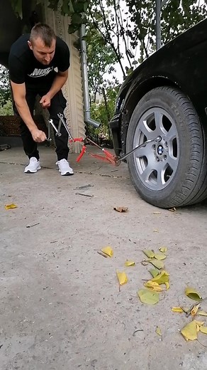 How to Remove a Car Tire: Step-by-Step Guide