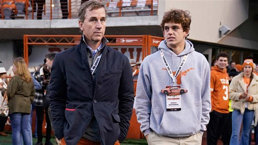 Arch Manning's dad Cooper claims Dan Orlovsky's No. 1 pick for Texas QB talk is 'fluff, hot air'