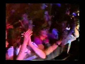 Skyhooks - "Love's Not Good Enough" (live)