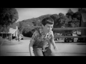 Netflix - "Rescue" (Nintendo Wii Commercial)