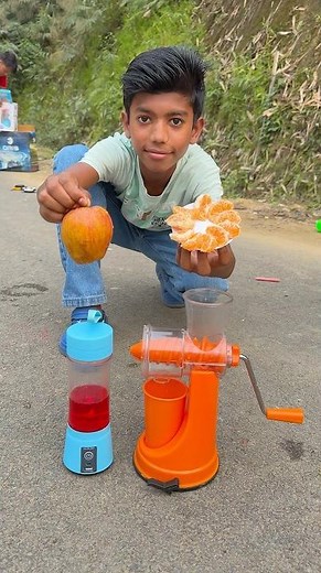 Hand Juicer Machine Vs USB Rechargeable 2Ta Juicer mixer🥤