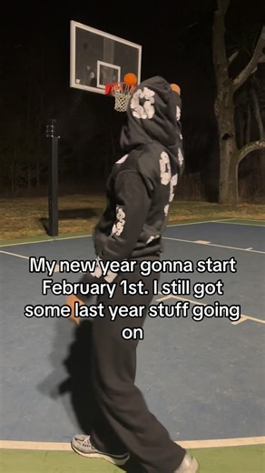 Franklin_Sampson lll on Instagram: "My new year - - - #basketball #trendingreels #viralvideos #explore #explorepage✨"