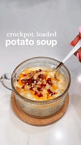 And by “award winning” I mean it won granny’s church potato soup contest 😤🏆👏🏼This makes about 7 servings for us (about 1 cup-ish) and I like to pair mine with a chicken sammie or hot ham cheese sammie for extra protein 🔥 This one is from my Holiday cookbook—Eat, Drink, and Be Merry ✨ If you’re tired of guessing, ordering out, or eating the same bland meals on repeat—check out my digital cookbooks fitness plans 💖 makaylathomas.com #mealprep #healthymeals #mealideas #highprotein #lowcarb #fa