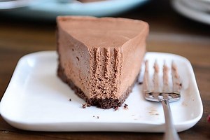 No-Bake Chocolate Cheesecake